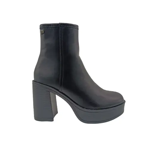 Botines Mustang mujer 56353 negro (C3630)
